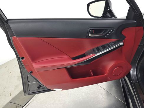 Used 2024 Lexus IS 500 RWD image 15