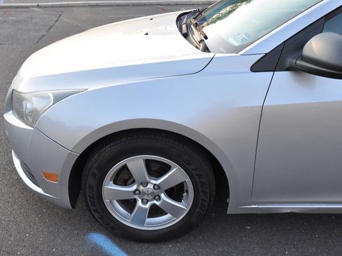 Used 2012 Chevrolet Cruze LS w/ Connectivity Package FWD image 17