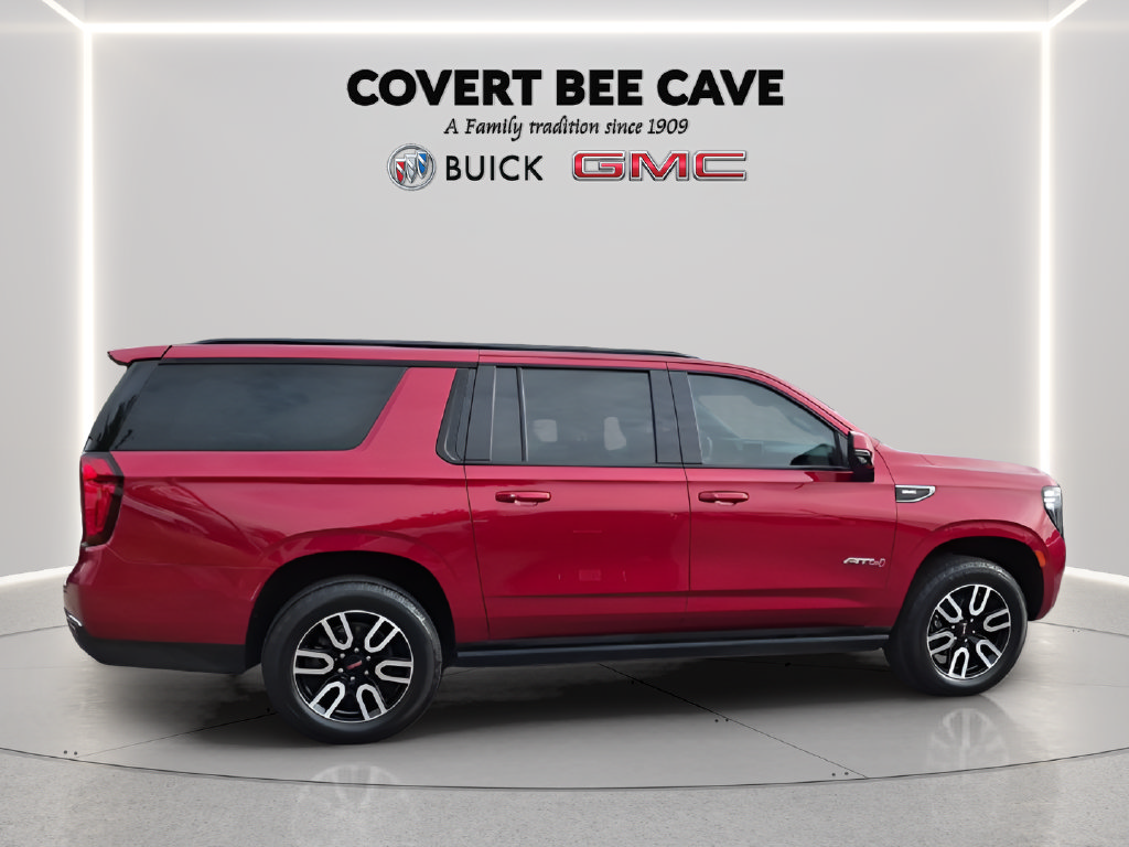 Used 2021 GMC Yukon XL AT4 w/ AT4 Premium Plus Package AWD/4WD image 10