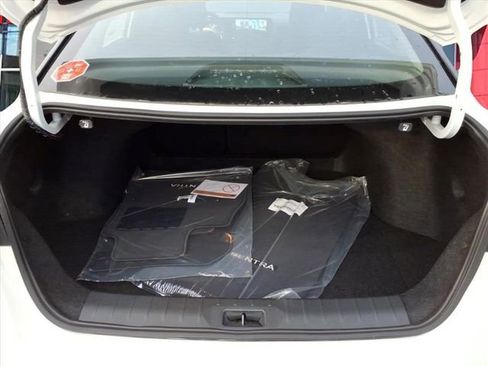 Certified 2026 Nissan Sentra SR w/ Floor Mat Package FWD image 14