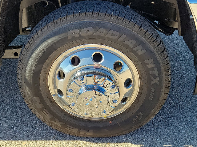 New 2027 RAM 3500 Big Horn AWD/4WD image 7