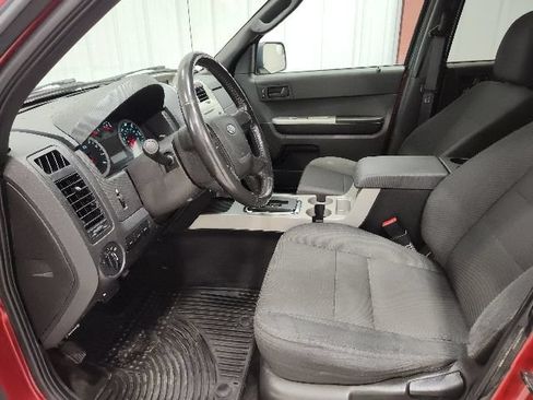 Used 2011 Ford Escape XLT w/ 202A Rapid Spec Order Code AWD/4WD image 13