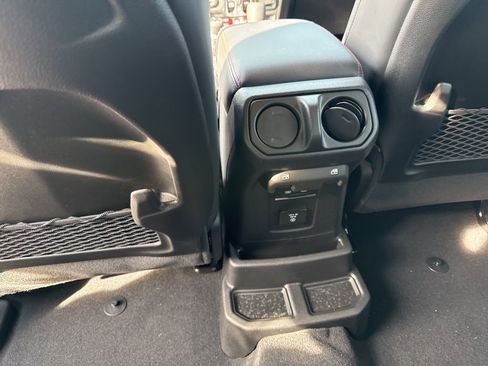 New 2026 Jeep Wrangler Unlimited Rubicon 392 image 24