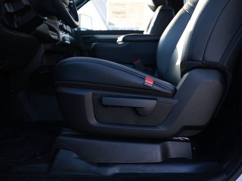 New 2026 RAM 5500 Tradesman w/ Chrome Appearance Group image 17