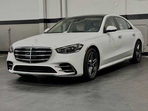 Used 2024 Mercedes-Benz S 580 4MATIC Sedan image 7