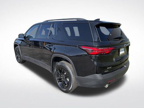Used 2024 Chevrolet Traverse LT FWD image 9