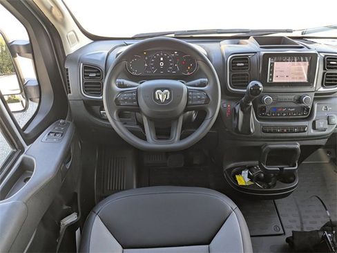 New 2026 RAM ProMaster 2500 w/ Quick Order Package 22G SLT image 16