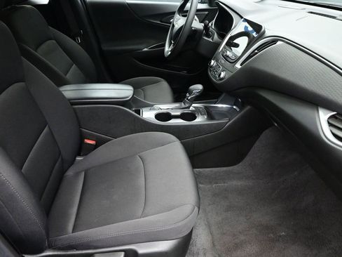 Used 2024 Chevrolet Malibu LT FWD image 6