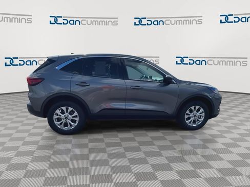 Used 2024 Ford Escape Active AWD/4WD image 9