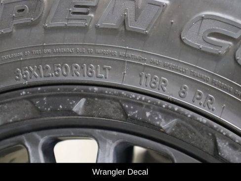 Used 2021 Jeep Wrangler Unlimited Sport AWD/4WD image 38