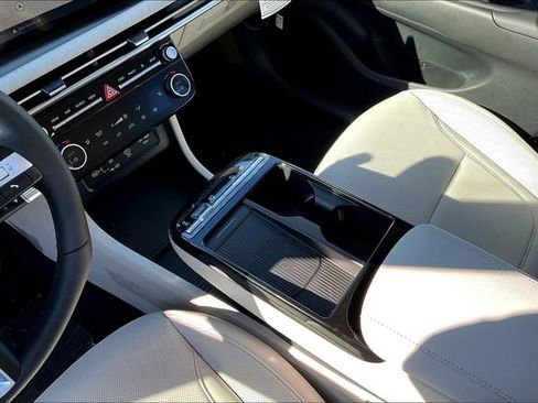 New 2025 Hyundai Tucson SEL image 8