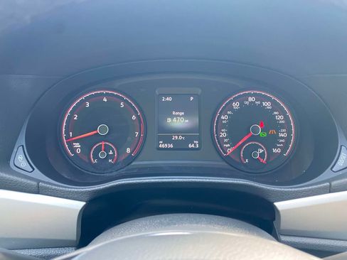 Used 2020 Volkswagen Passat 2.0T SE FWD image 13