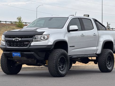 Used 2018 Chevrolet Colorado ZR2 w/ ZR2 Dusk Special Edition AWD/4WD image 7