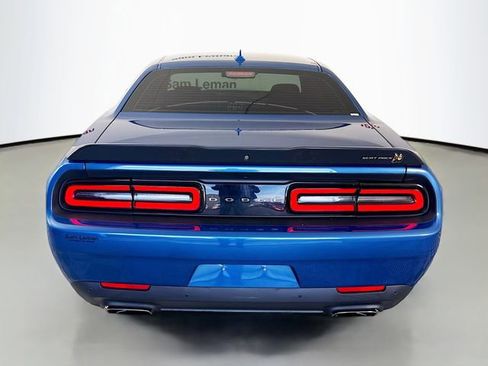 Used 2021 Dodge Challenger R/T Scat Pack image 6