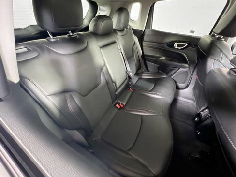 Used 2022 Jeep Compass Trailhawk w/ Sun and Sound Group image 25