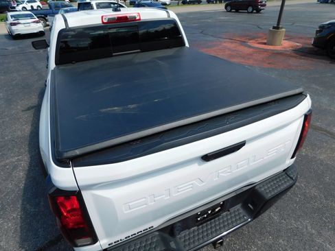 Used 2025 Chevrolet Colorado Trail Boss AWD/4WD image 8