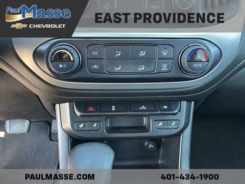Used 2022 GMC Canyon Elevation w/ Elevation Premium Package AWD/4WD image 15