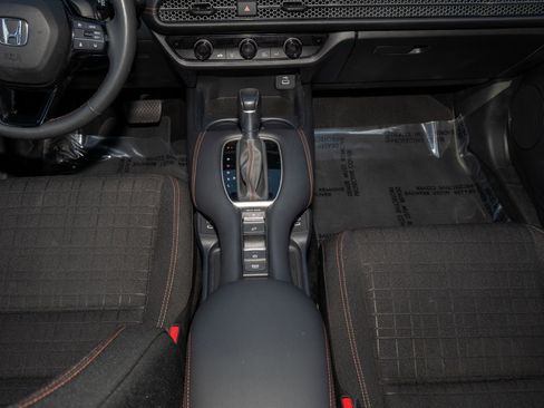 Certified 2024 Honda HR-V Sport image 24