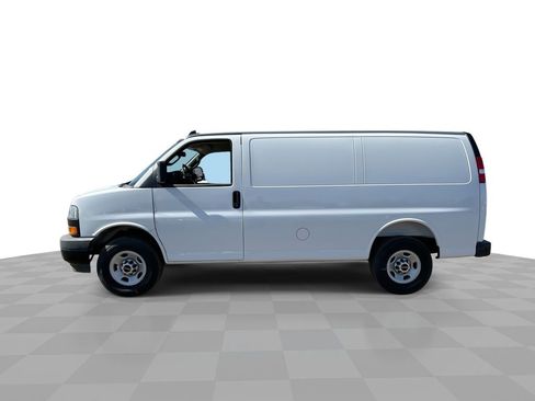 New 2025 GMC Savana 2500 w/ Driver Convenience Package image 5