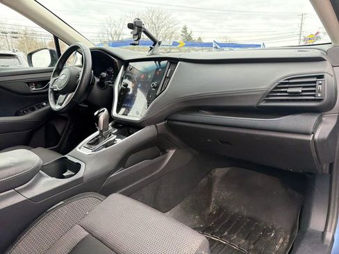 Used 2020 Subaru Outback Premium image 38