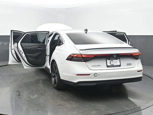 Used 2023 Honda Accord Sport image 54