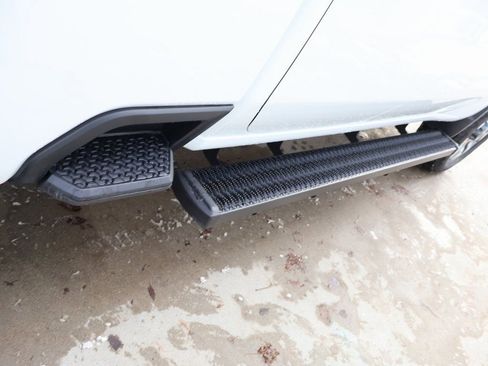 New 2026 Chevrolet Silverado 2500 Custom w/ Custom Convenience Package image 33