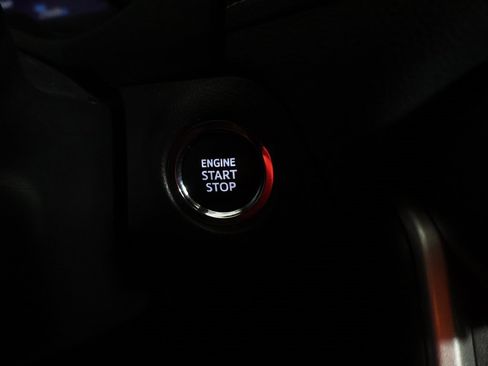 Used 2024 Toyota RAV4 XLE w/ Convenience Package image 37