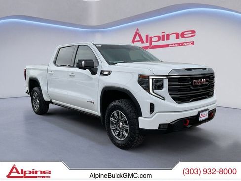 Used 2024 GMC Sierra 1500 AT4 w/ AT4 Preferred Package AWD/4WD image 7