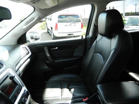 Used 2017 GMC Acadia Limited SLT image 13