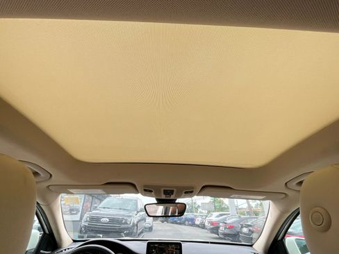 Used 2016 Mercedes-Benz GLA 250 4MATIC image 24