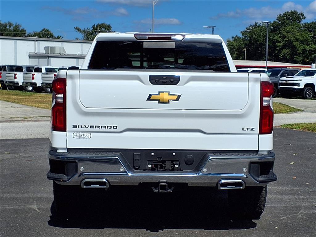 Certified 2023 Chevrolet Silverado 1500 LTZ AWD/4WD image 5