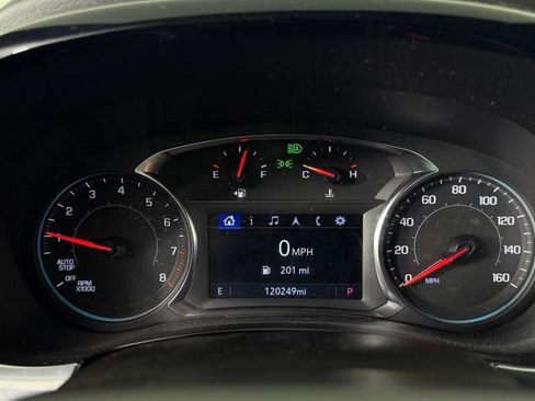 Used 2023 Chevrolet Traverse LT FWD image 20