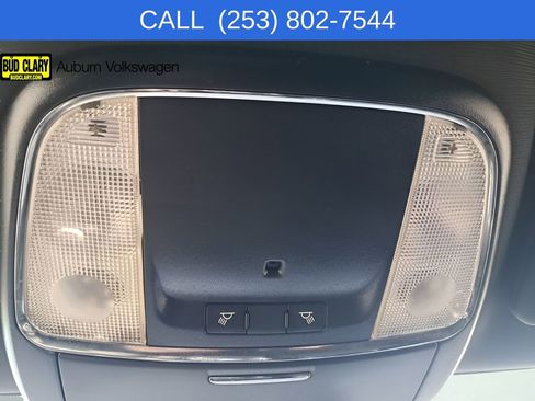 Used 2020 Jeep Grand Cherokee Laredo AWD/4WD image 27