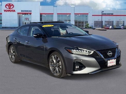Used 2023 Nissan Maxima Platinum w/ Sport Mat Group image 2
