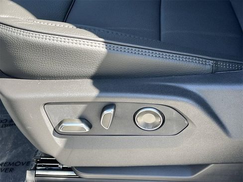 New 2026 GMC Yukon Denali image 24