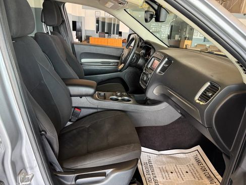 Used 2017 Dodge Durango SXT w/ 3rd Row Seating Group RWD image 12