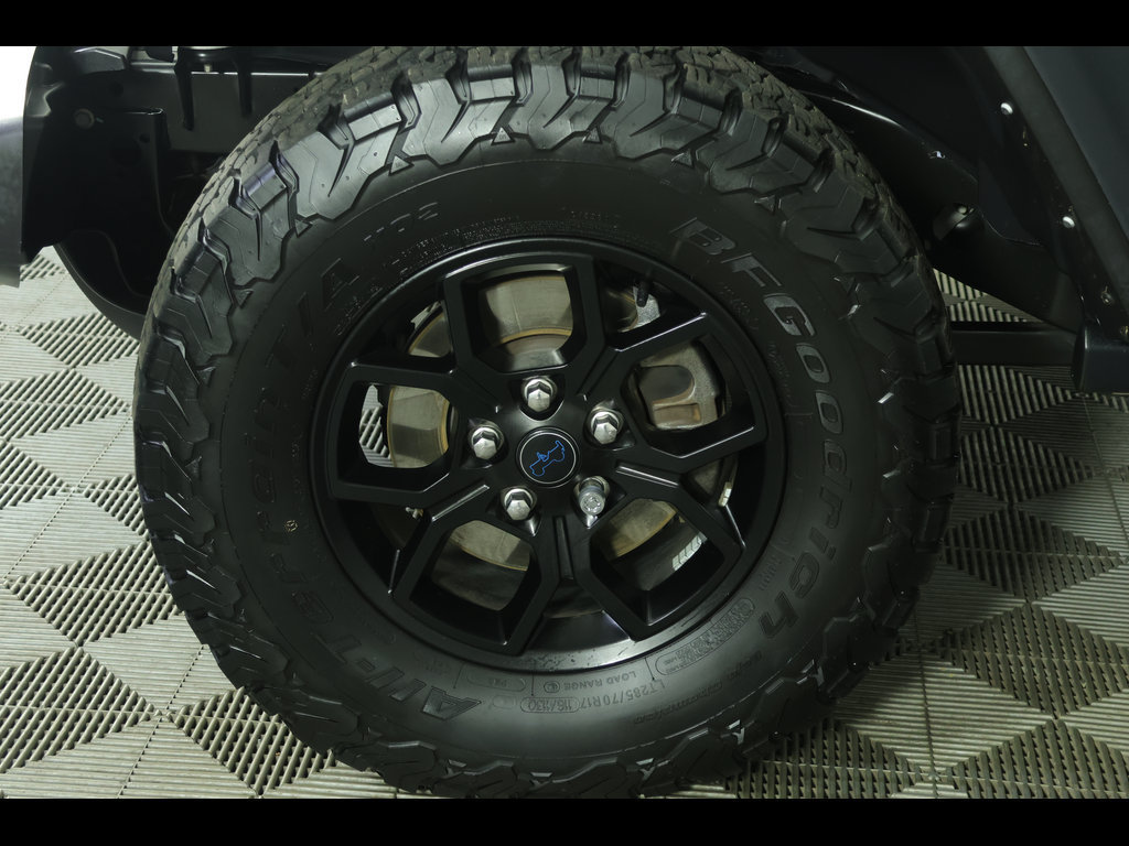 Used 2024 Jeep Wrangler Unlimited AWD/4WD image 7