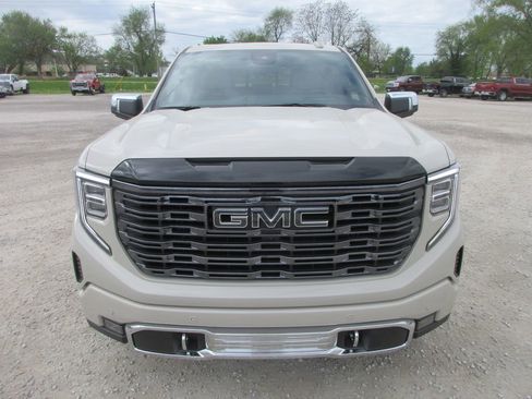New 2026 GMC Sierra 1500 Denali Ultimate AWD/4WD image 12