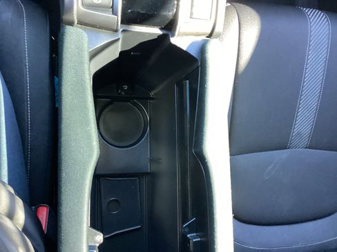 Used 2019 Honda Civic EX image 31