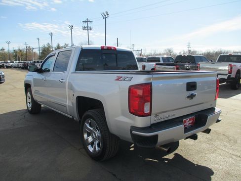 Used 2018 Chevrolet Silverado 1500 LTZ Z71 w/ LTZ Plus Package image 6