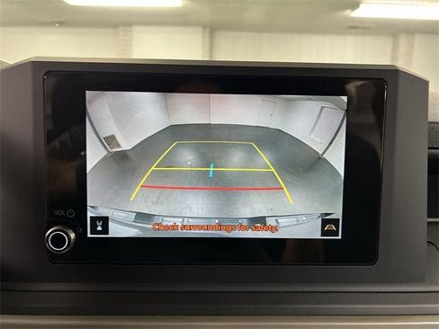 Used 2024 Toyota Tacoma SR image 14