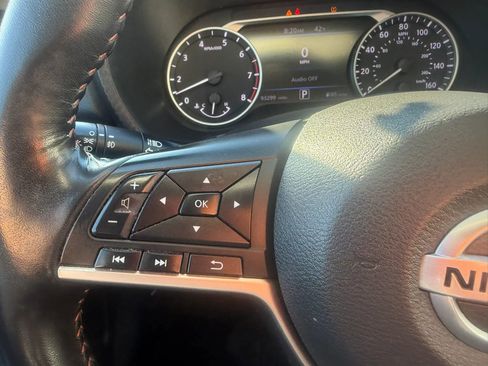 Used 2020 Nissan Sentra SR FWD image 13