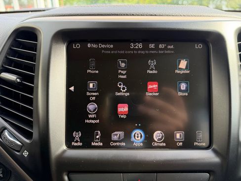 Used 2016 Jeep Cherokee Limited AWD/4WD image 37