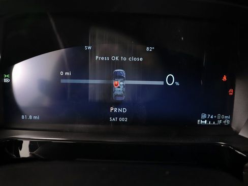 New 2025 Lincoln Corsair Grand Touring AWD/4WD image 4