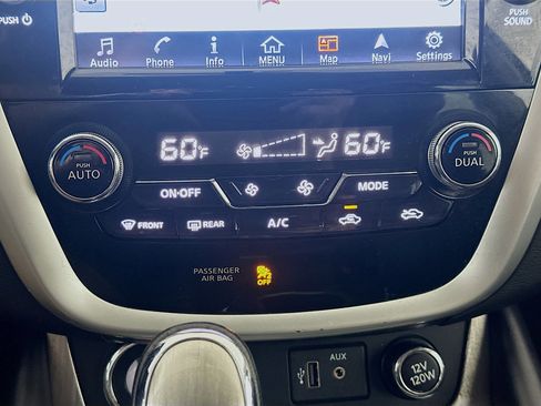 Used 2018 Nissan Murano Platinum w/ Cargo Package image 23