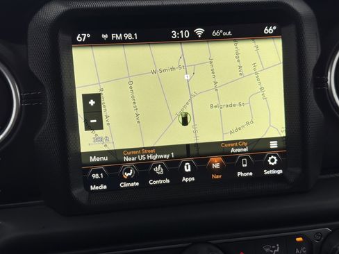 Used 2020 Jeep Gladiator Overland image 35