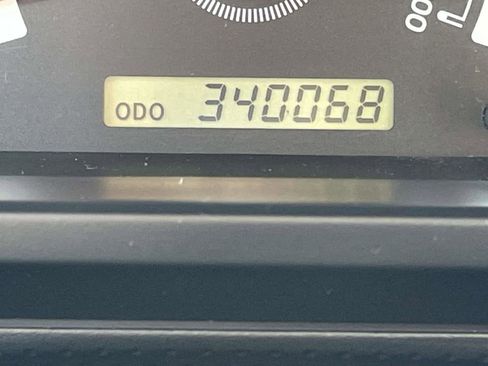 Used 2013 Toyota FJ Cruiser 2WD image 25