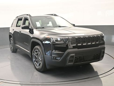 New 2026 Jeep Cherokee Laredo image 9