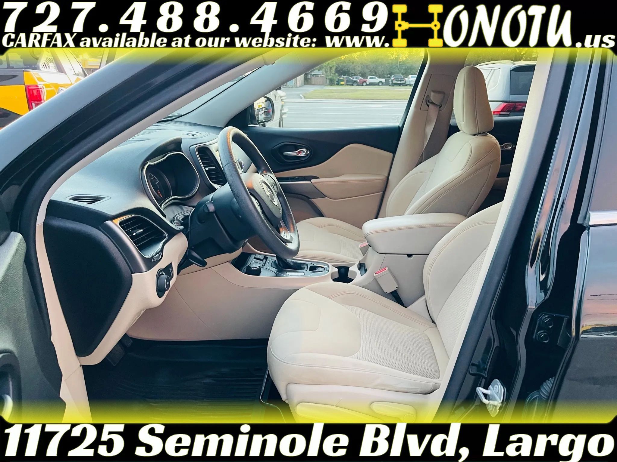 Used 2019 Jeep Cherokee Latitude w/ Popular Appearance Group AWD/4WD image 9