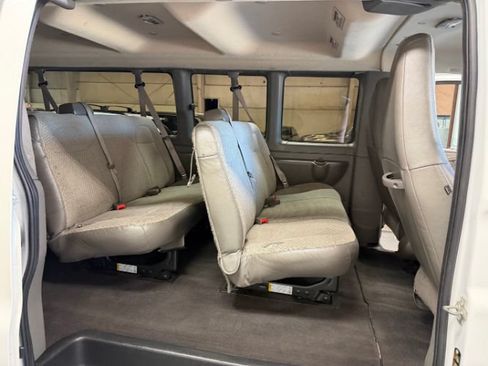 Used 2024 Chevrolet Express 3500 LT w/ LT Preferred Equipment Group RWD image 11